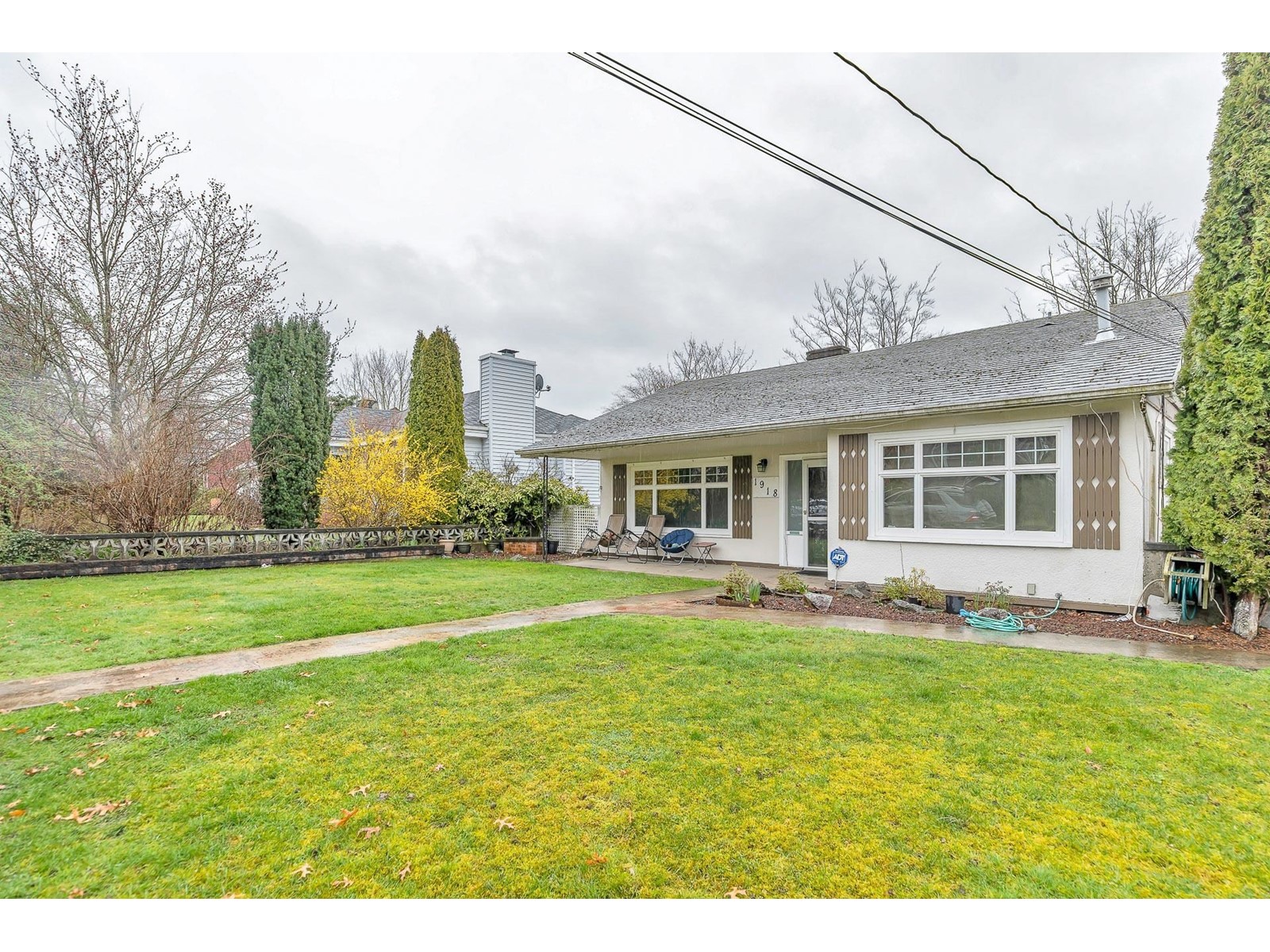 1918 Seventh Avenue, New Westminster, BC, V3M 2L2