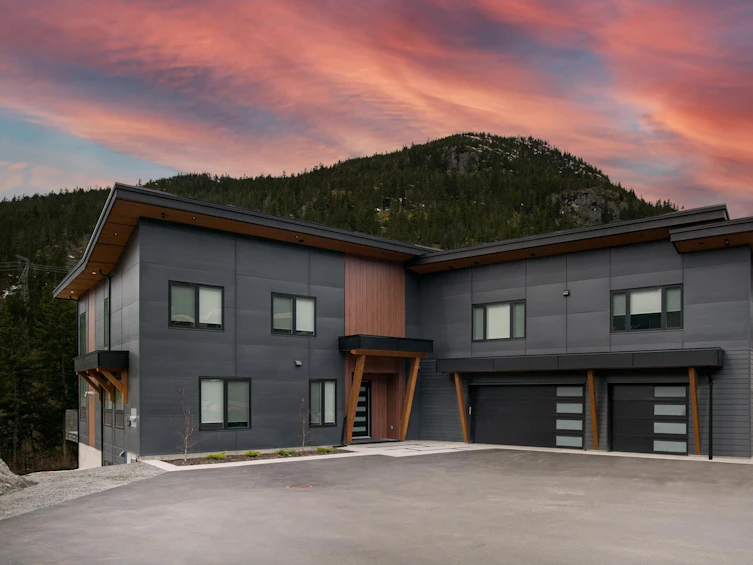 9129 Riverside Drive, Whistler, BC, V0N 1B9