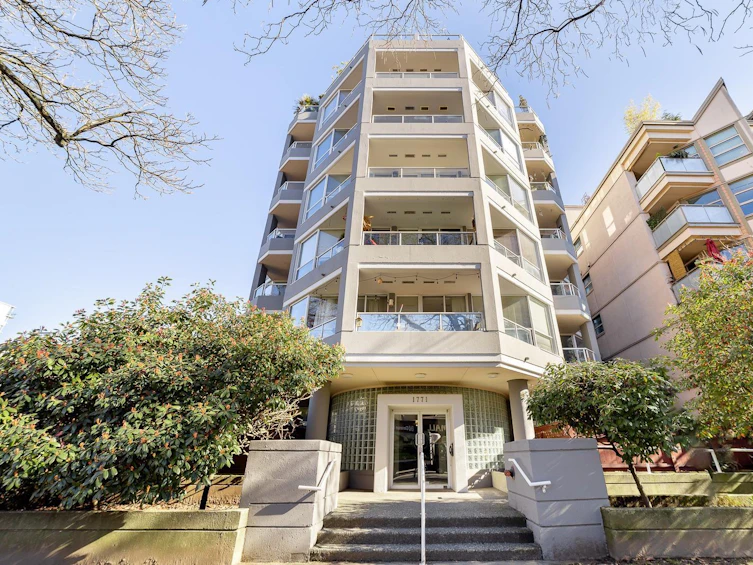 201-1771 Nelson Street, Vancouver, BC, V6G 1M6