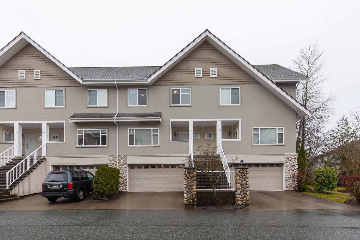4-1200 Edgewater Drive, Squamish, BC, V8B 0E7