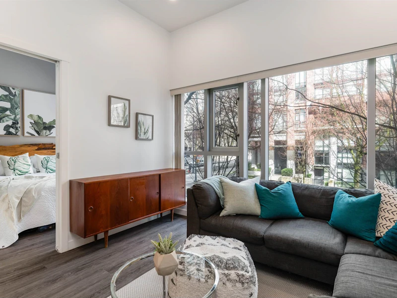203 - 1010 Richards Street, Vancouver BC V6B 1G2