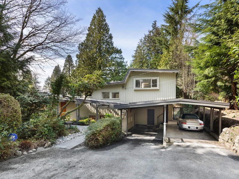 442 Hadden Drive, West Vancouver BC V7S 1G2