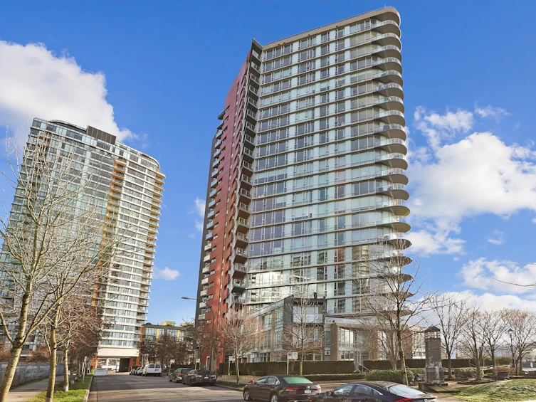 306-918 Cooperage Way, Vancouver, BC, V6B 0A7