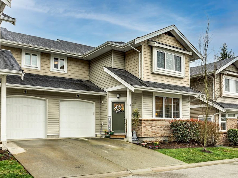 9 - 12161 237th Street, Maple Ridge BC V4R 1N6