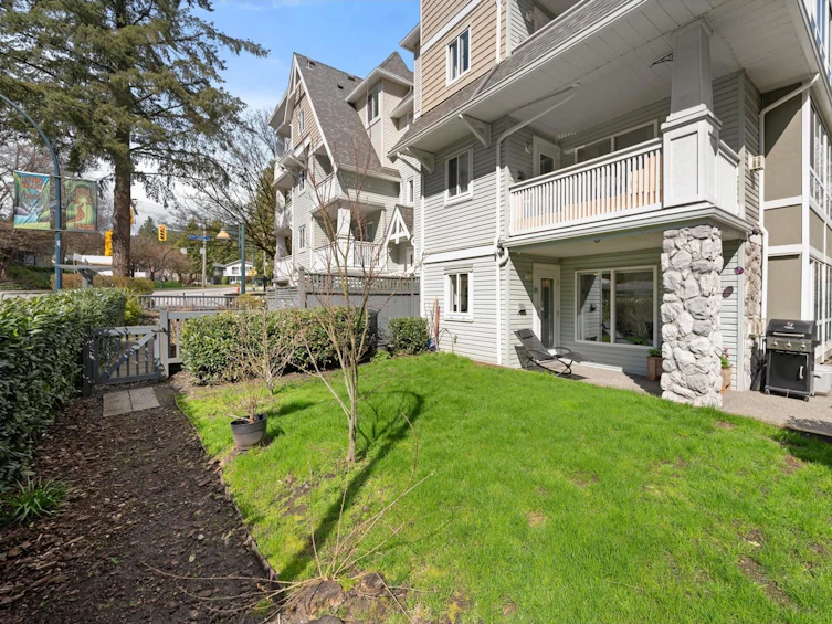 107-1111 Lynn Valley Road, North Vancouver, BC, V7J 3V4