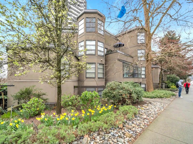 308 - 1106 Pacific Street, Vancouver BC V6E 1T4