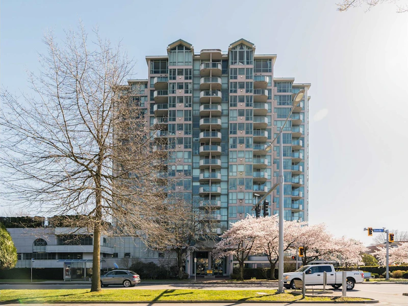 1702 - 7500 Granville Avenue, Richmond BC V6Y 3Y6