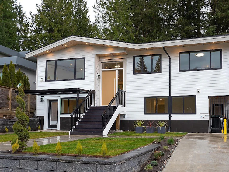 4578 Highland Boulevard, North Vancouver, BC, V7R 3A3