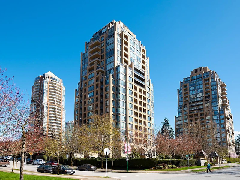 1003 - 7368 Sandborne Avenue, Burnaby BC V3N 5C5