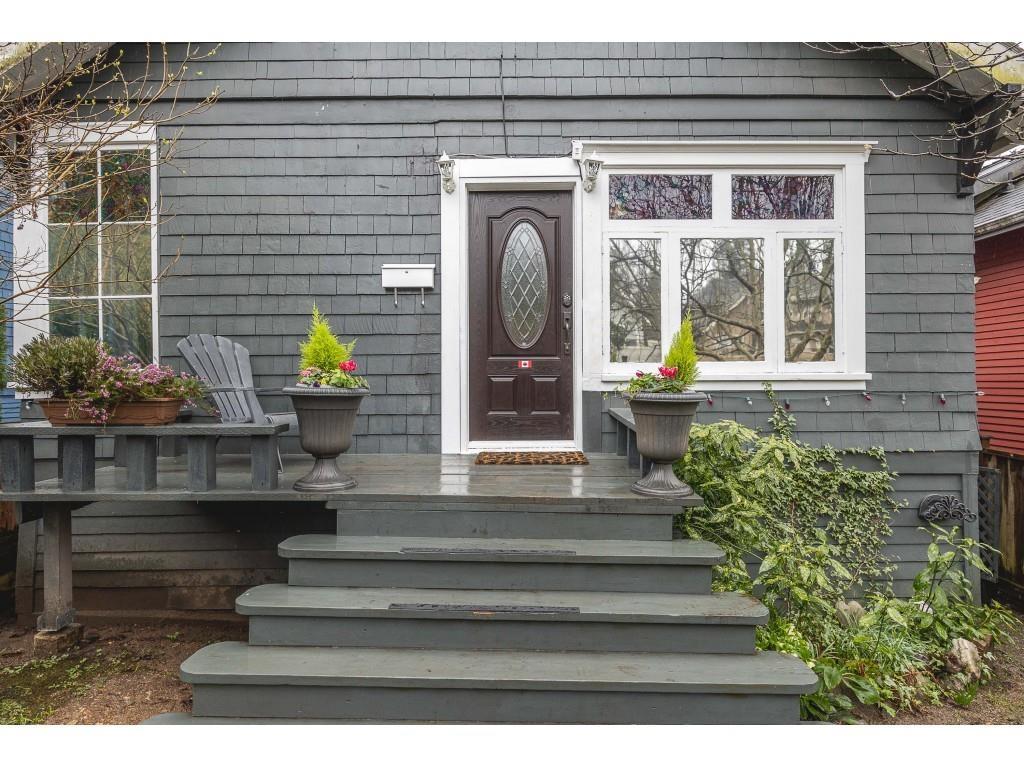 219 East 29th Street, North Vancouver, BC, V7N 1C8