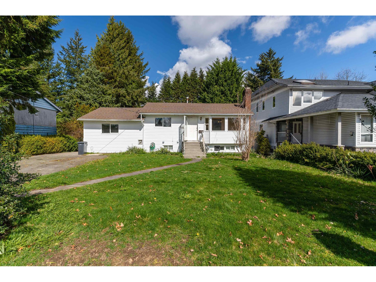 667 Chapman Avenue, Coquitlam, BC, V3J 4A2