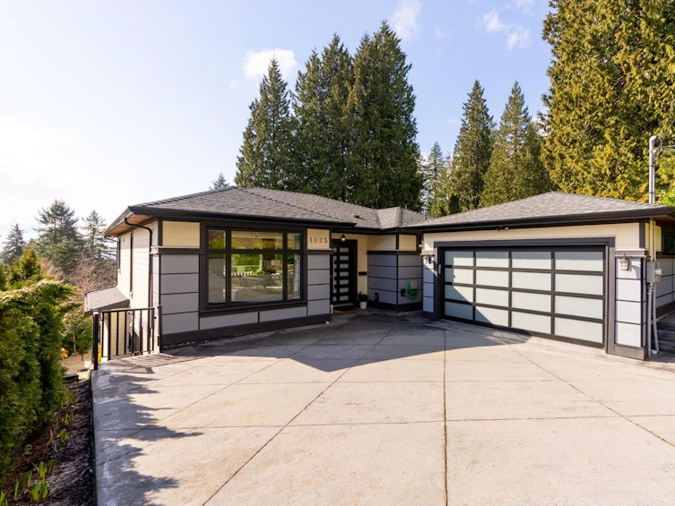 1025 Chamberlain Drive, North Vancouver, BC, V7K 1P1