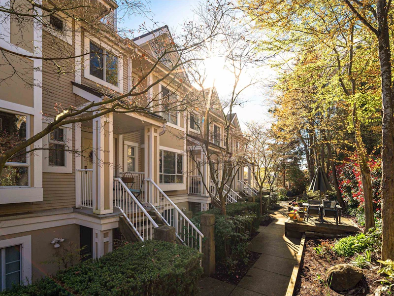 27 - 2885 E Kent Avenue North Place, Vancouver BC V5S 3T9