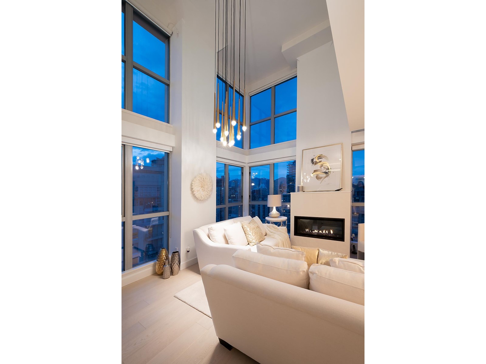 2403-1238 Richards Street, Vancouver, BC, V6B 6M6