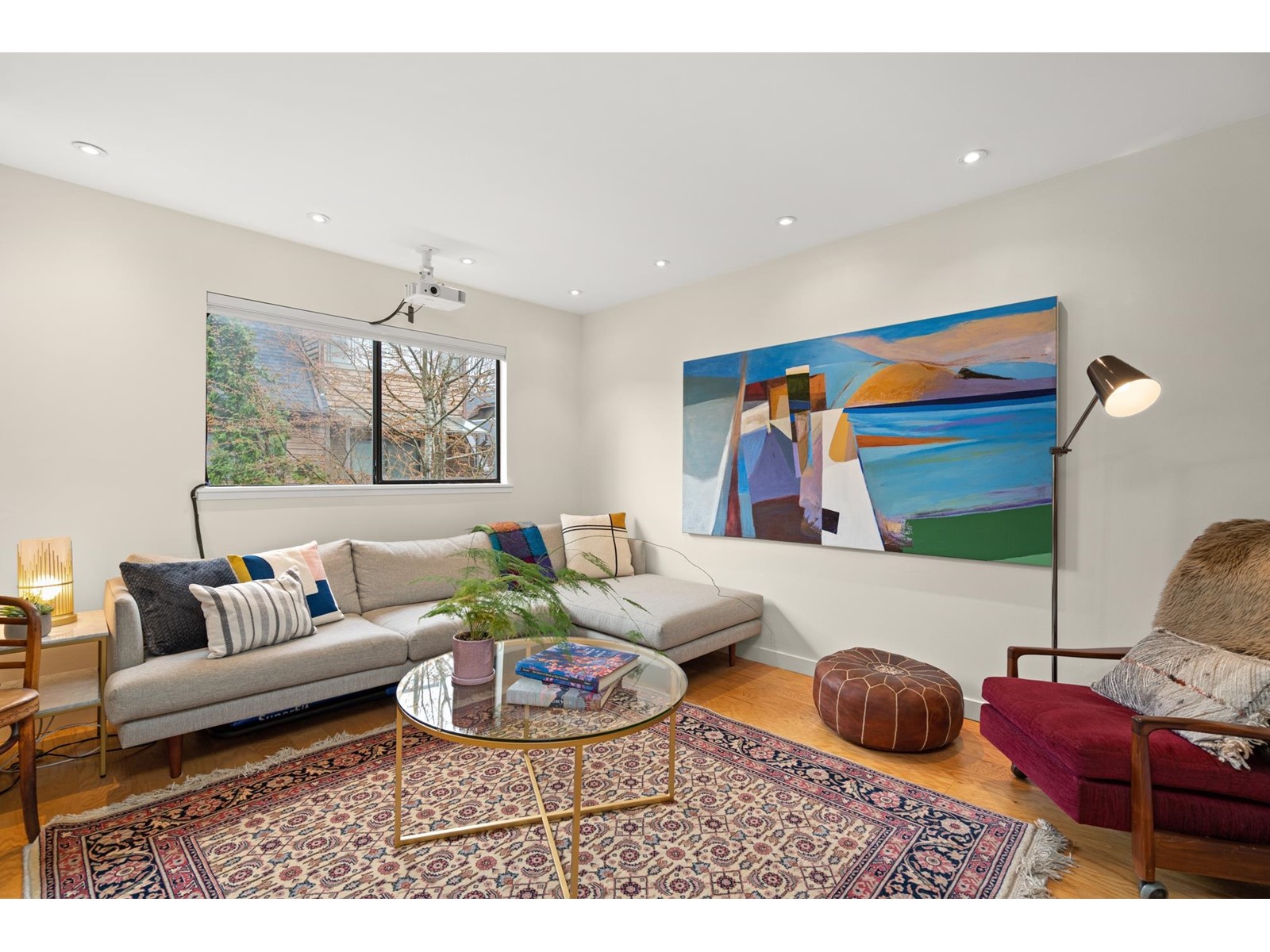 3341 Mountain Highway, North Vancouver, BC, V7K 2H4
