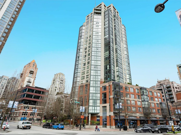 2001-289 Drake Street, Vancouver, BC, V6B 5Z5