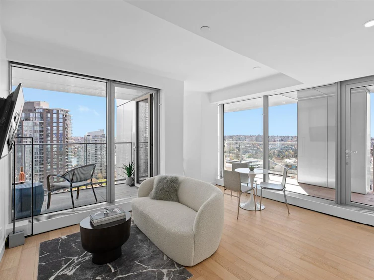2602-1480 Howe Street, Vancouver, BC, V6Z 0G5