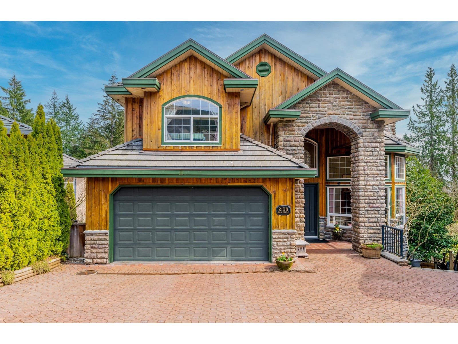 2138 Braeside Place, Coquitlam, BC, V3E 3L3