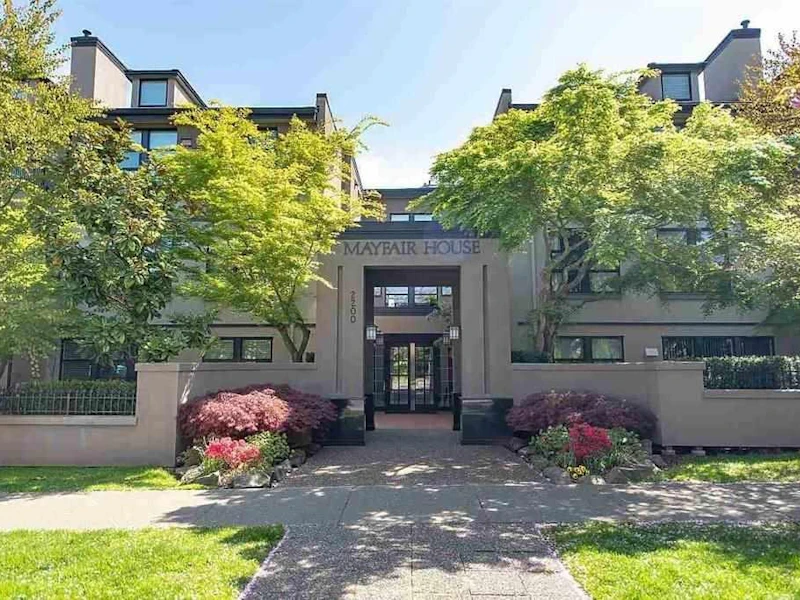 305 - 2200 Highbury Street, Vancouver BC V6R 4N8