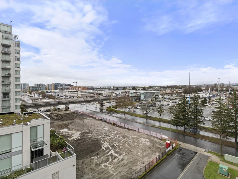808 - 8120 Lansdowne Road, Richmond BC V6X 0A1
