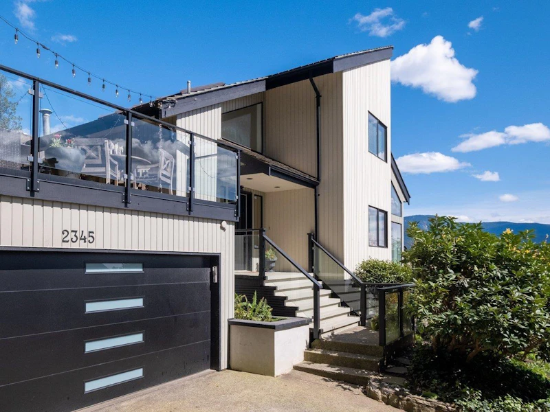 2345 Badger Road, North Vancouver BC V7G 1S9