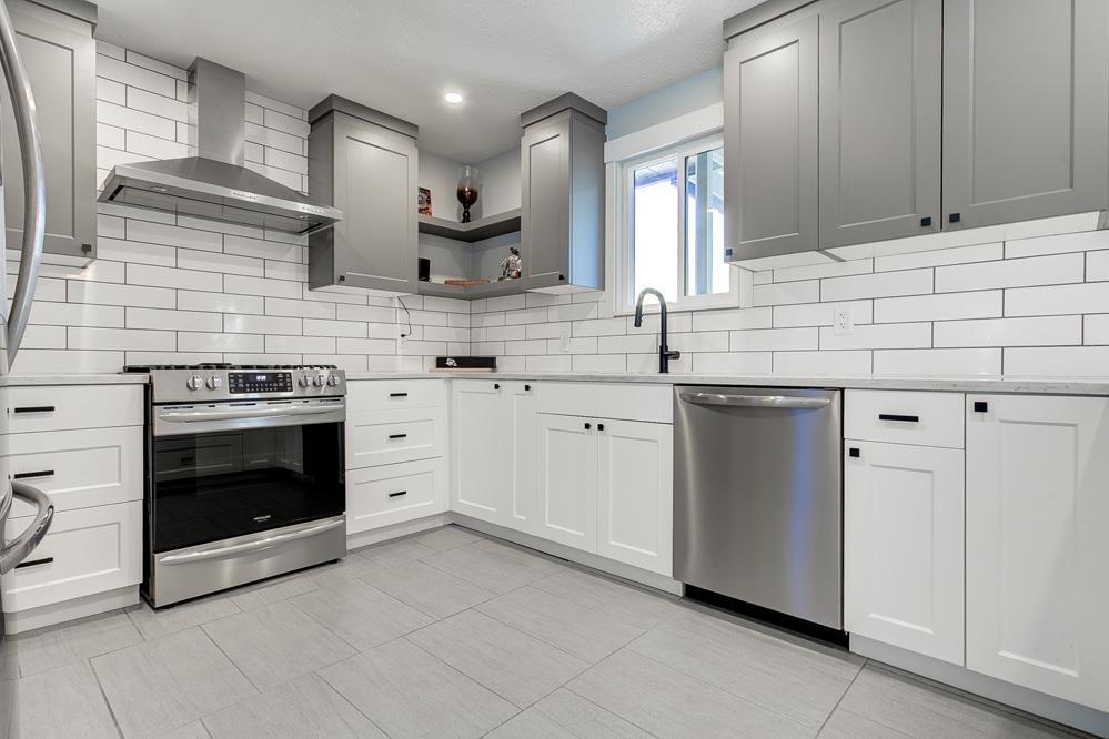 21139 Cook Avenue, Maple Ridge, BC, V2X 7P7