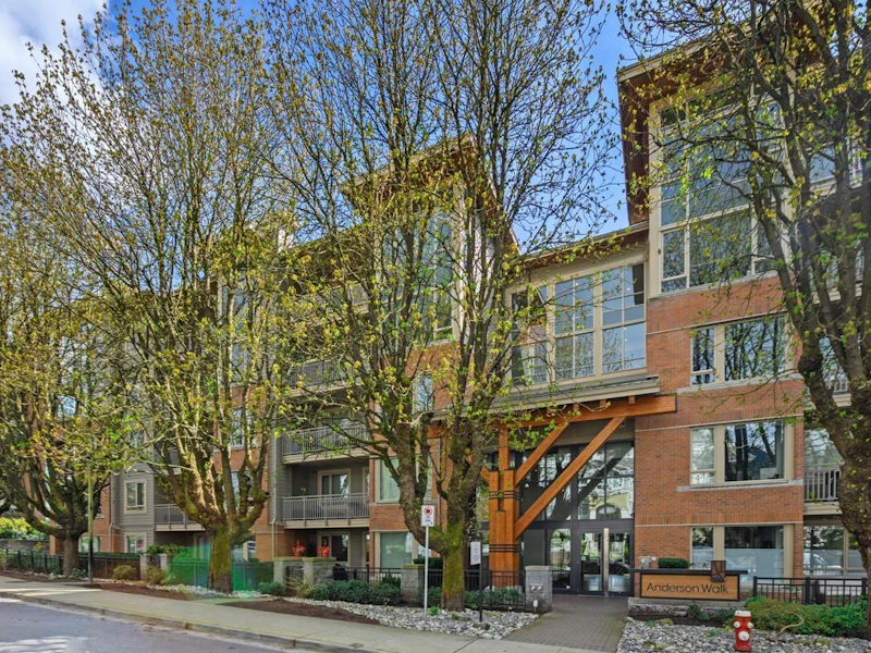 117 - 119 W 22nd Street, North Vancouver BC