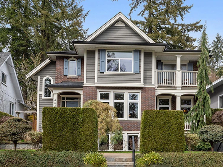452 Tempe Crescent, North Vancouver, BC, V7N 1E8
