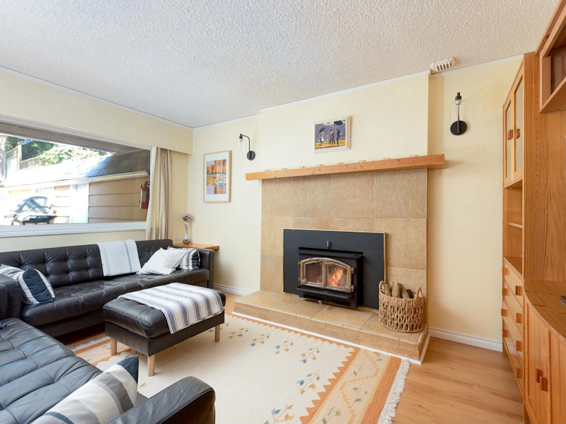 3199 Fromme Road, North Vancouver BC V7K 2E1
