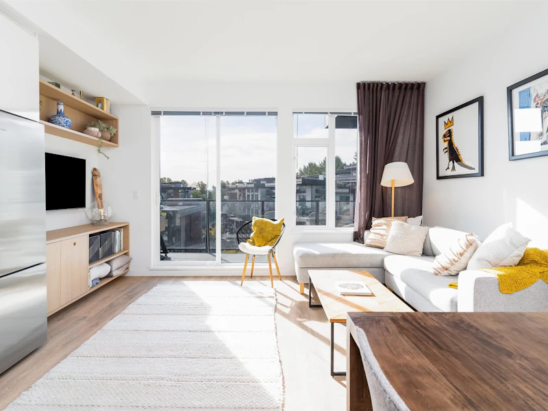 511 - 725 Marine Drive, North Vancouver BC