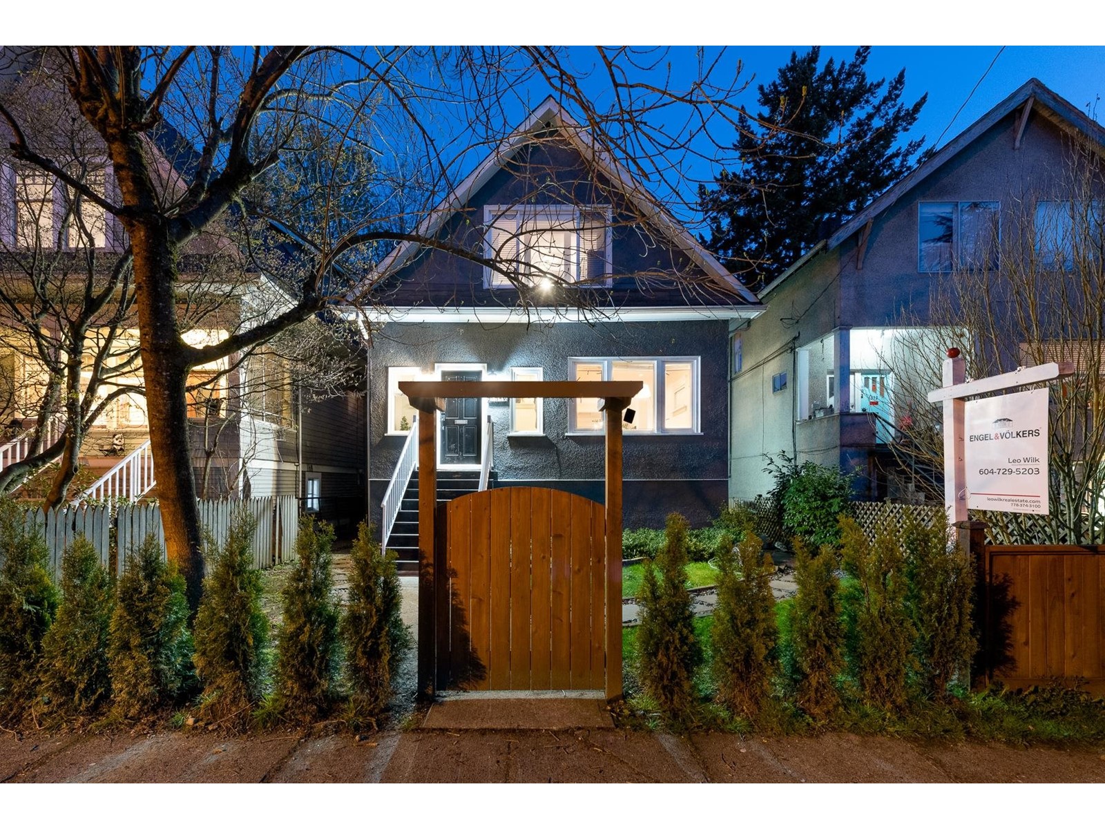 1516 East 11th Avenue, Vancouver, BC, V5N 1Y7