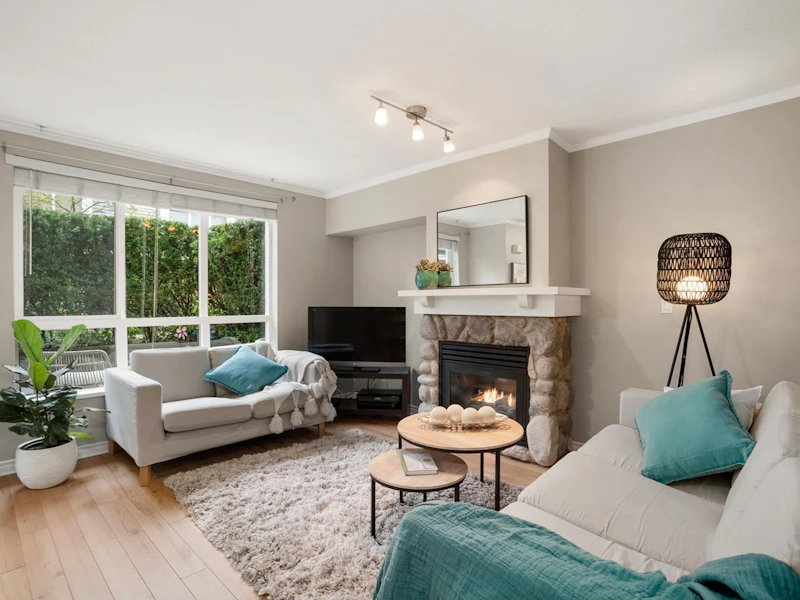 3 - 1005 Lynn Valley Road, North Vancouver BC V7J 1Z6