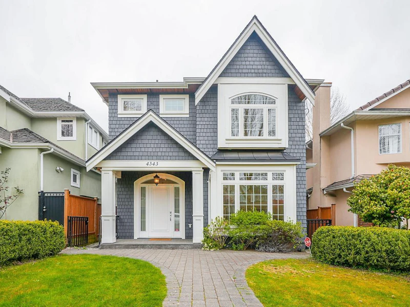 4343 W 12th Avenue, Vancouver BC V6R 2P9