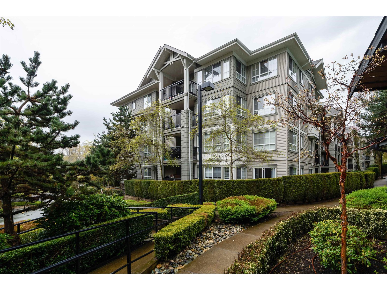 104-9233 Government Street, Burnaby, BC, V3N 0A3