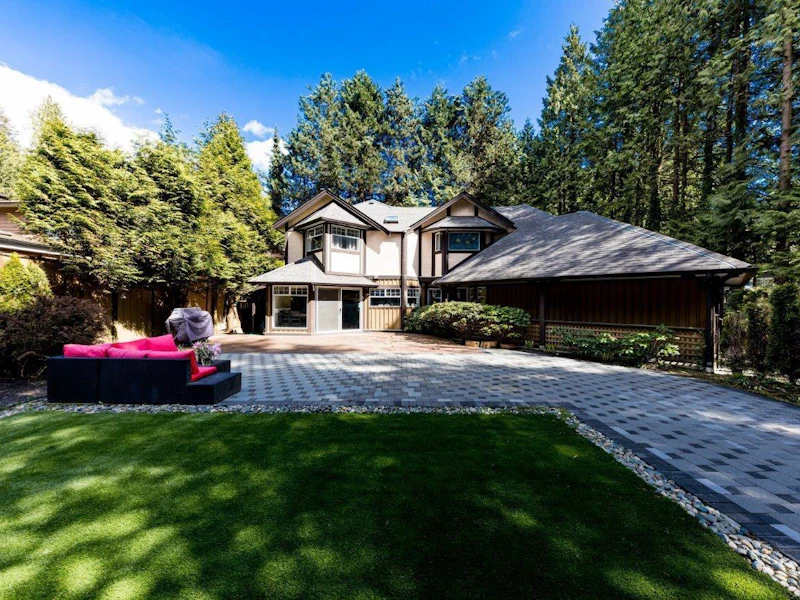 3000 Capilano Road, North Vancouver BC V7R 4H6