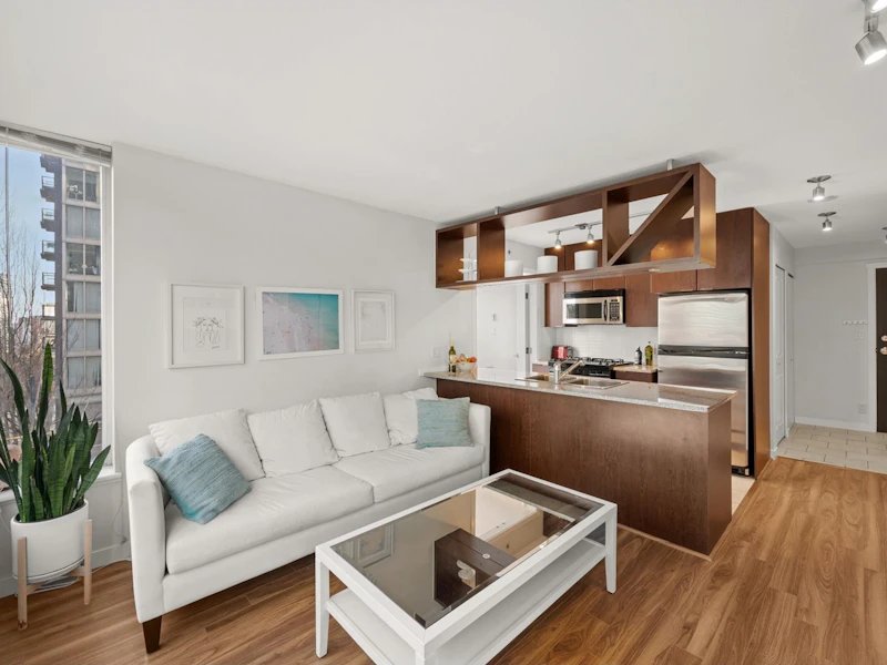 403 - 1001 Richards Street, Vancouver BC V6B 1J6