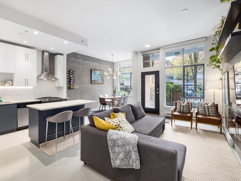 353 E 11th Avenue, Vancouver BC