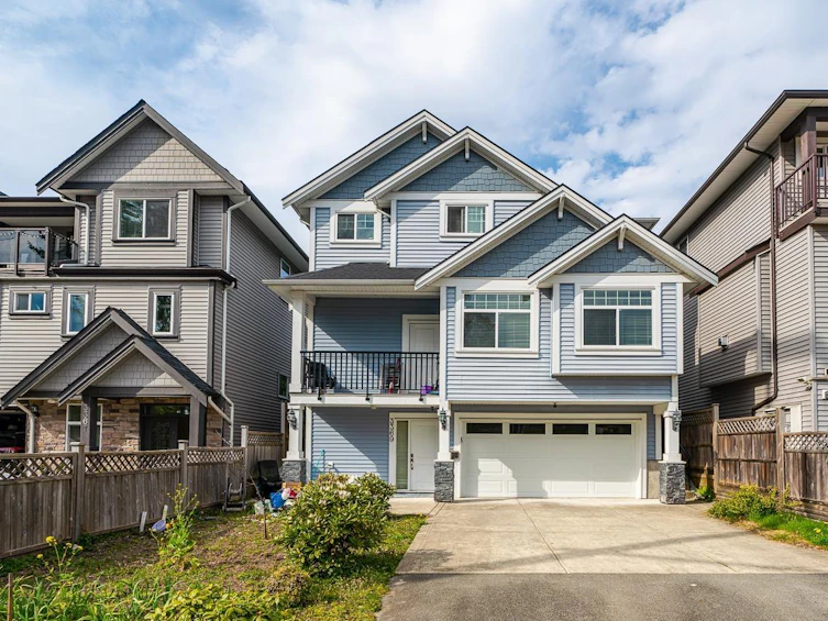 3369 Francis Lane, Coquitlam, BC, V3E 0K7