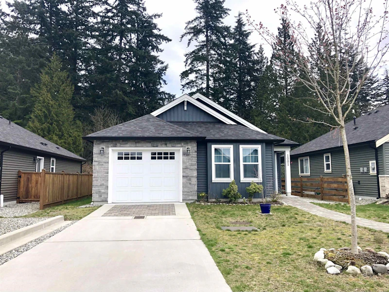 1001 Goddard Road, Gibsons BC