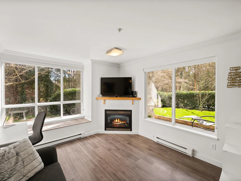 107 - 1111 Lynn Valley Road, North Vancouver BC V7J 3V4
