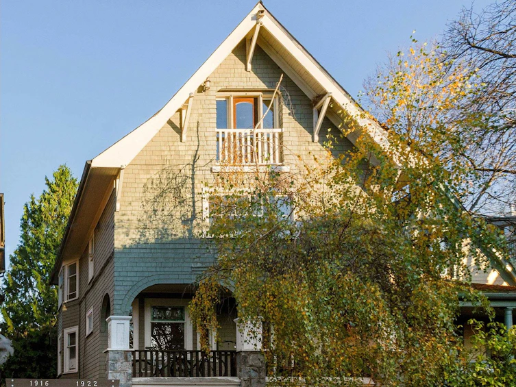 1922 Stephens Street, Vancouver, BC, V6K 3V9