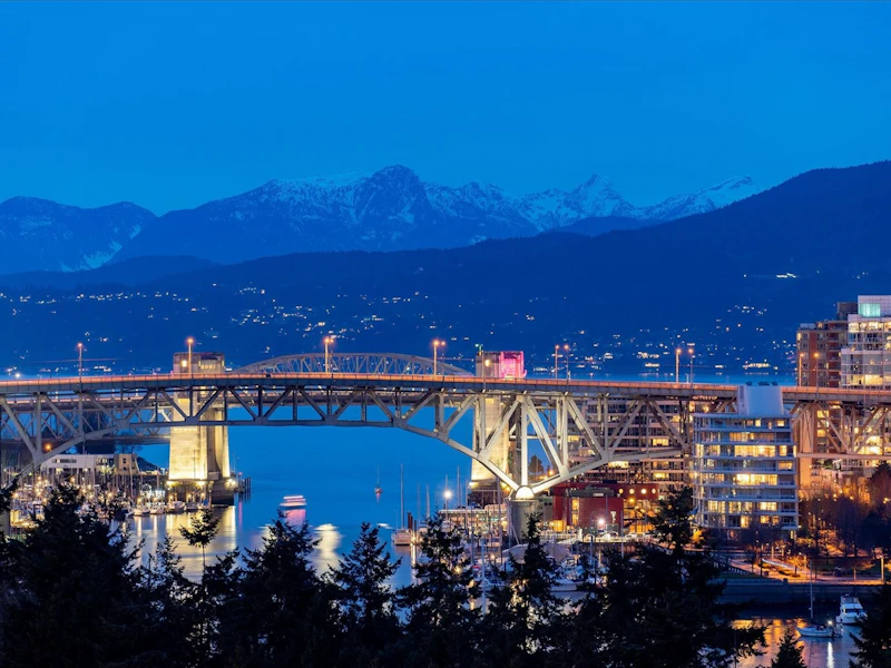 1002 - 728 W 8th Avenue, Vancouver BC V5Z 0B8
