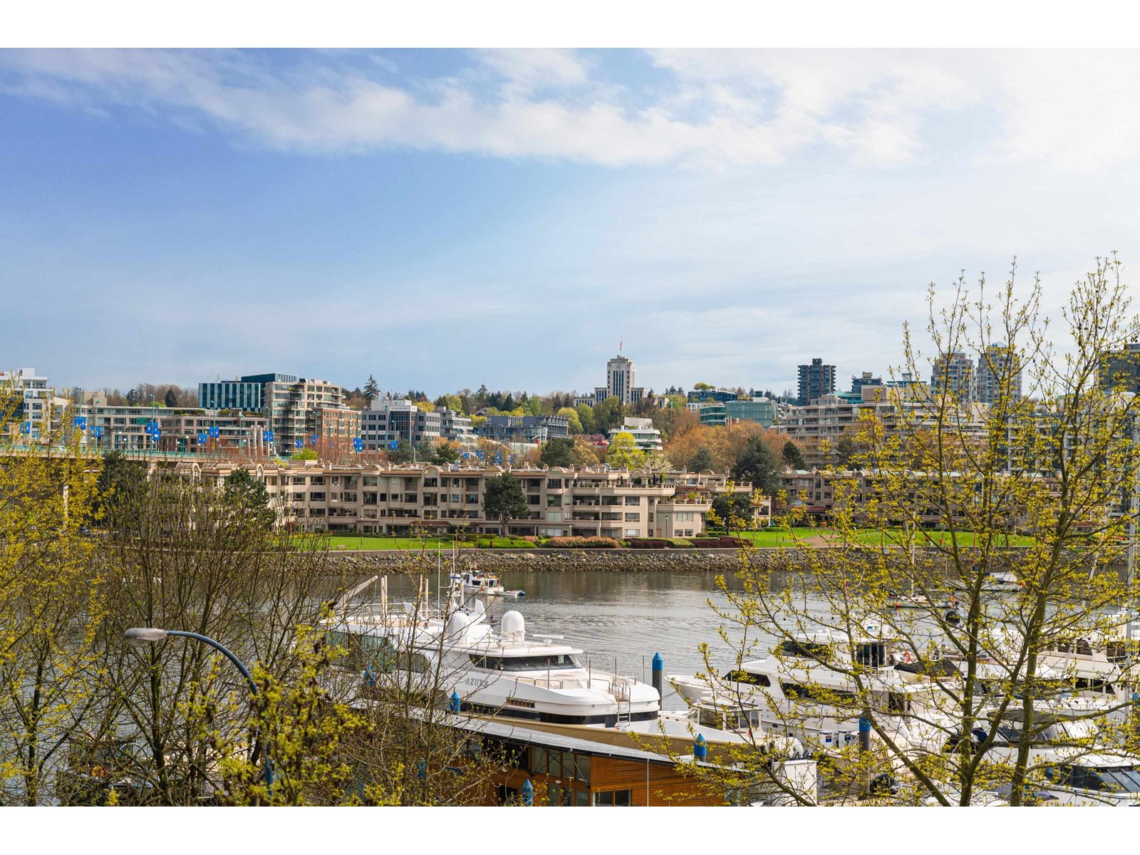 3F-1067 Marinaside Crescent, Vancouver, BC, V6Z 3A4