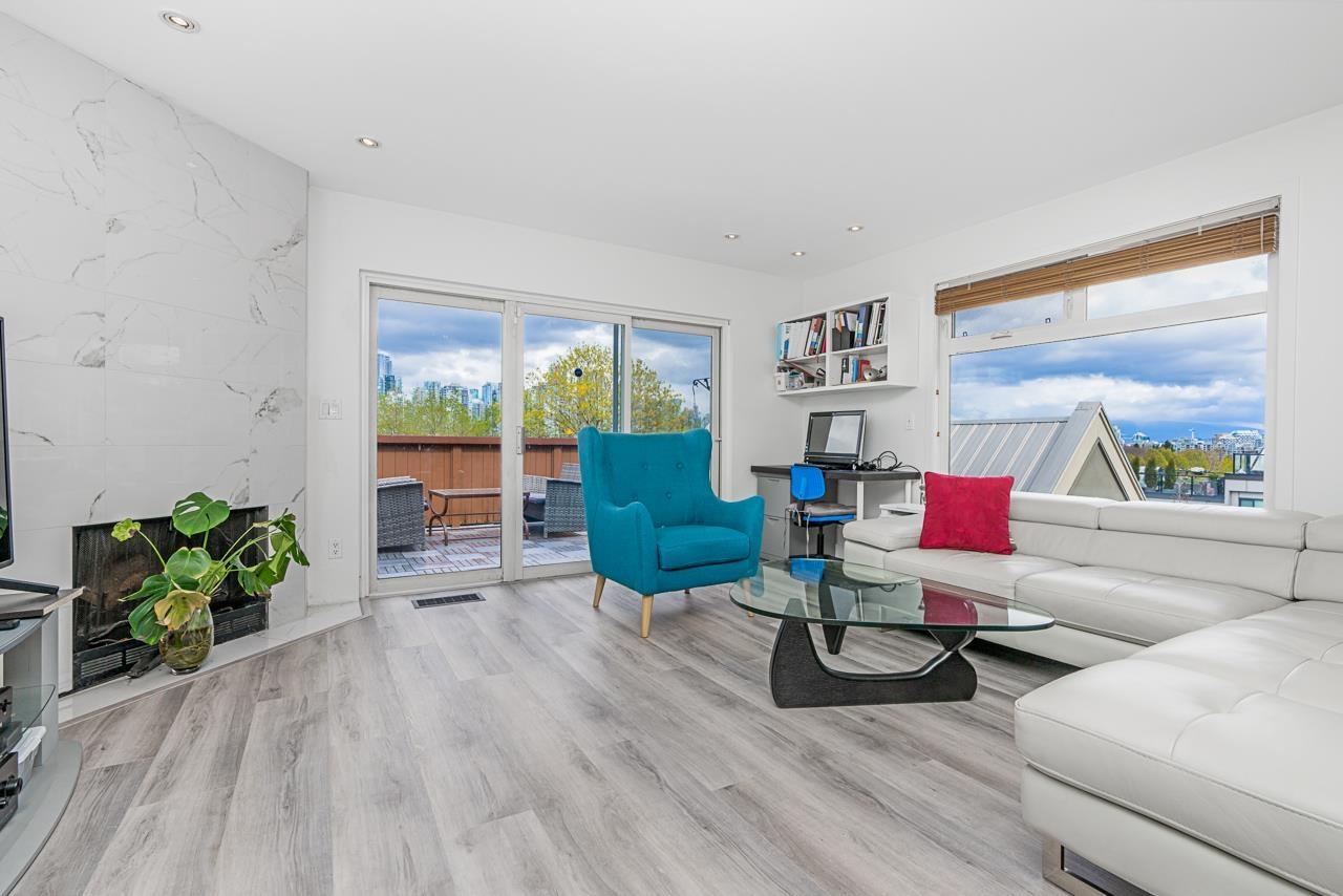 2215 Alder Street, Vancouver, BC, V6H 2R8