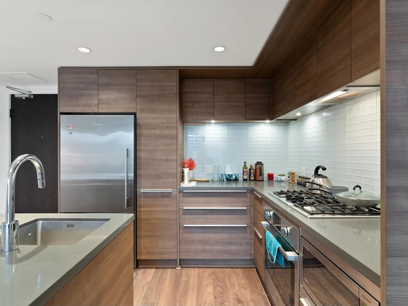 1101 - 1550 Fern Street, North Vancouver BC