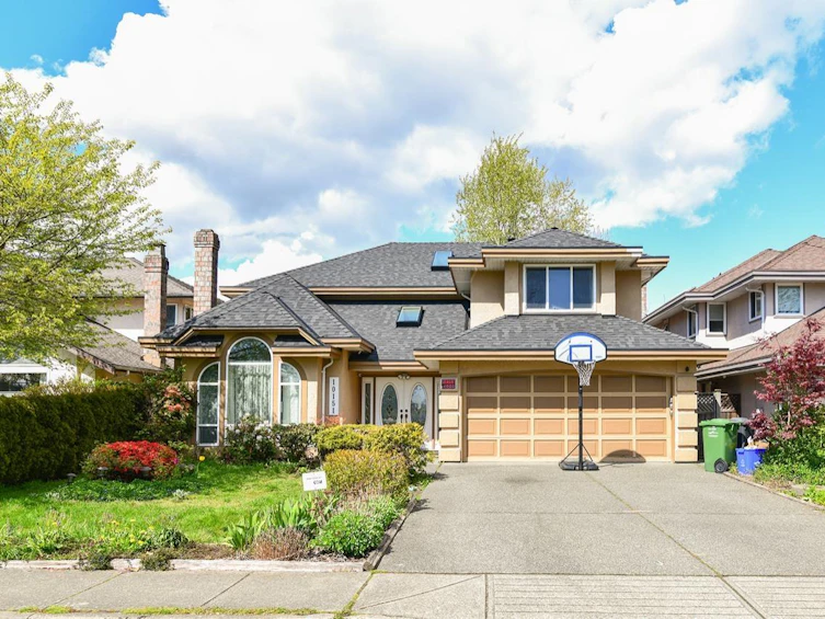 10151 Hall Avenue, Richmond, BC, V6X 3S5