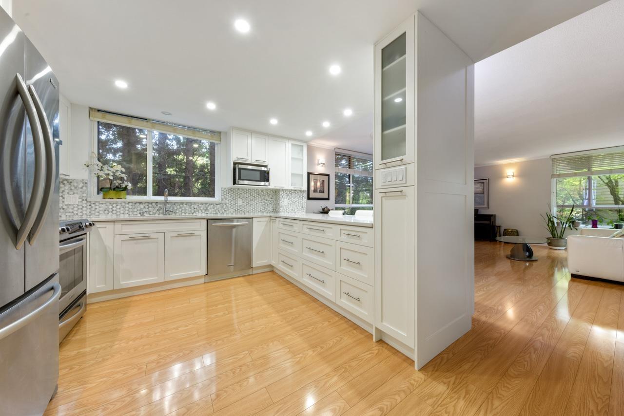 311-3905 Springtree Drive, Vancouver, BC, V6L 3E2