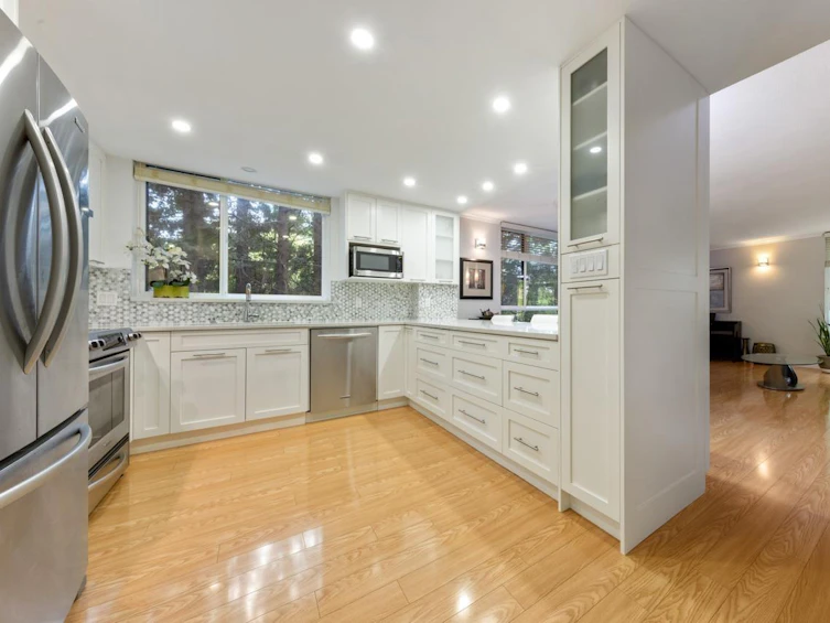 311-3905 Springtree Drive, Vancouver, BC, V6L 3E2