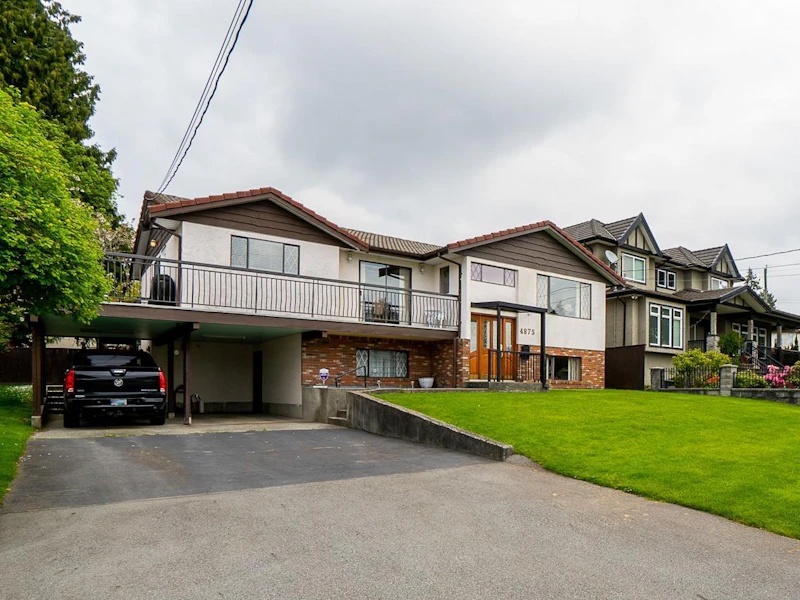 4875 Neville Street, Burnaby BC V5J 2H4