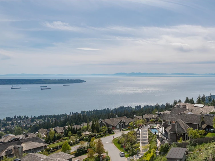 2345 Kadlec Court, West Vancouver, BC, V7S 3K3